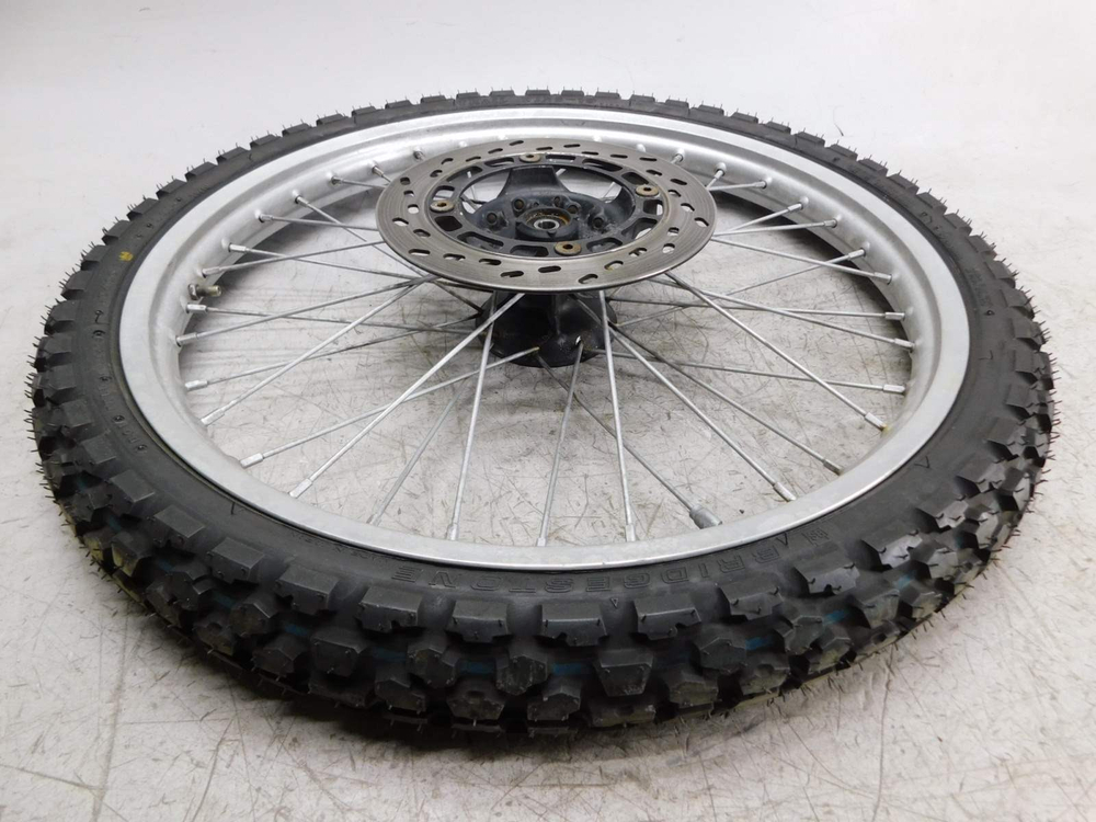 колесо переднее Suzuki Djebel 200 SH42A