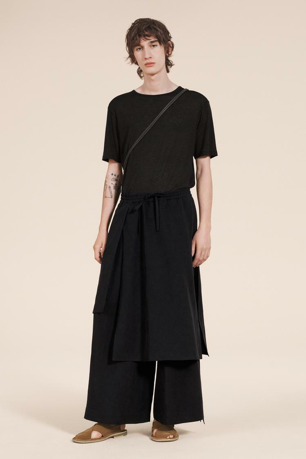 ZARA СУМКА ЧЕРЕЗ ПЛЕЧО, КОРИЧНЕВЫЙ