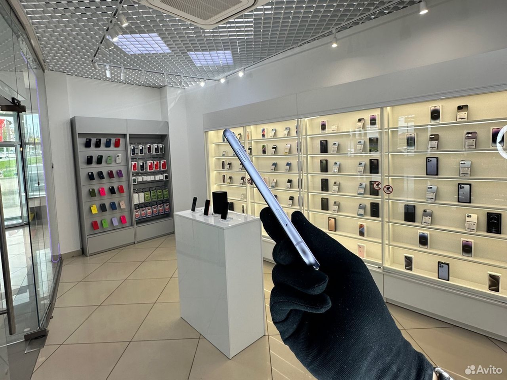 iPhone 11 64 ГБ б/у