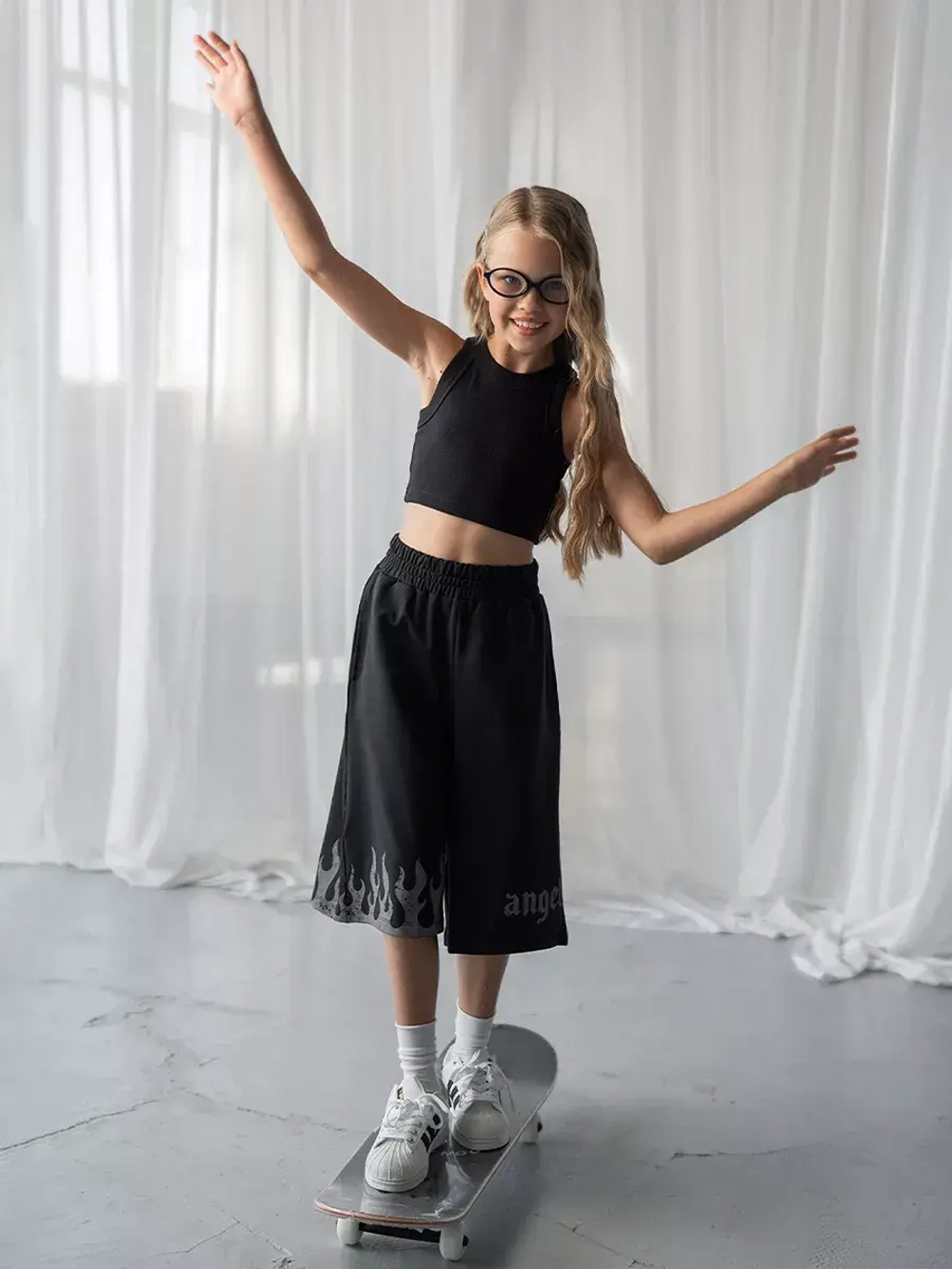 Шорты бермуды для девочки в школу