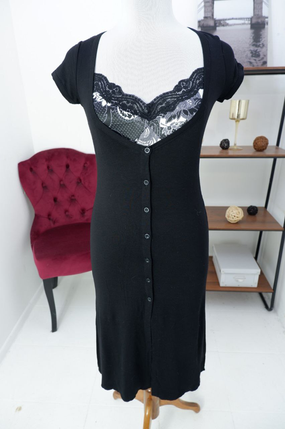 Платье Oodji с вискозой стильное 42 размер, новое