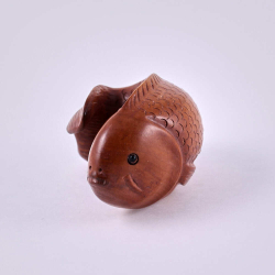 Нэцкэ Священный карп