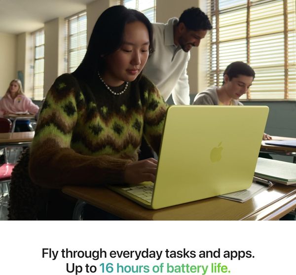 Ноутбук Apple MacBook Neo 13 2026 MHFC4LL/A (A18 Pro 6-Core, GPU 5-Core, 8 ГБ, 512 ГБ), серебристый