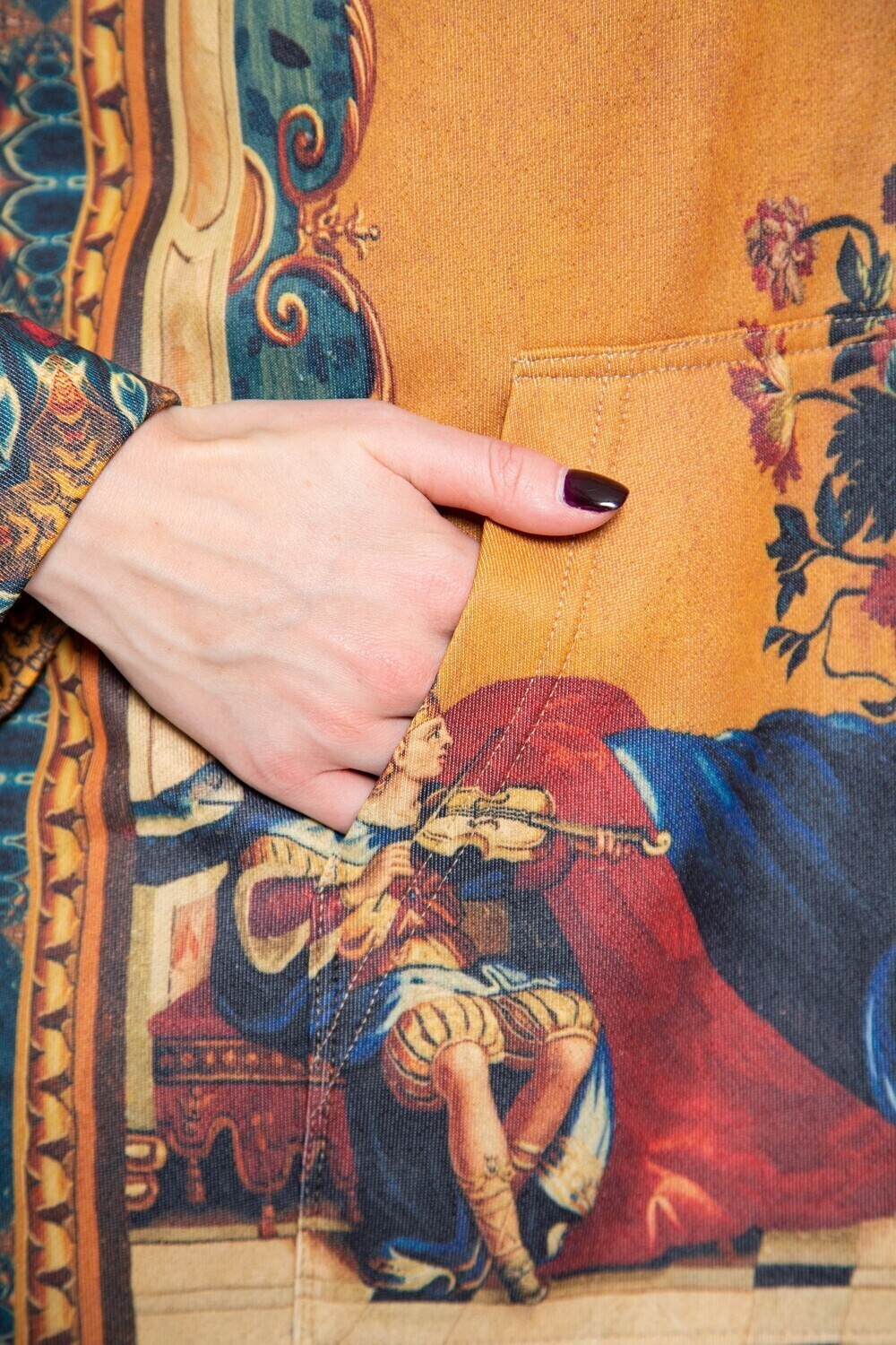 Худи "Гротеск с музыкантами", по мотивам фламандской шпалеры 17 века