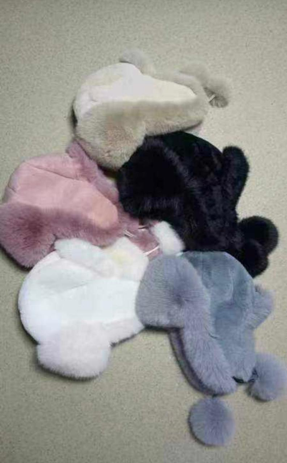 Женские шапки-ушанки из искусственного меха