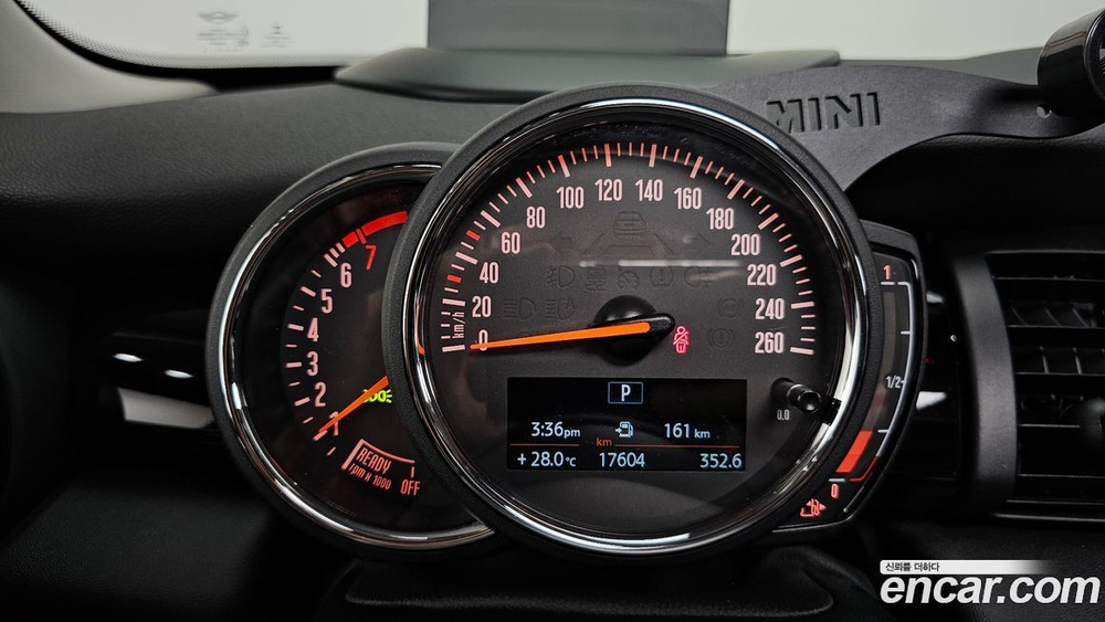Mini Cooper HIGH (10.2020)