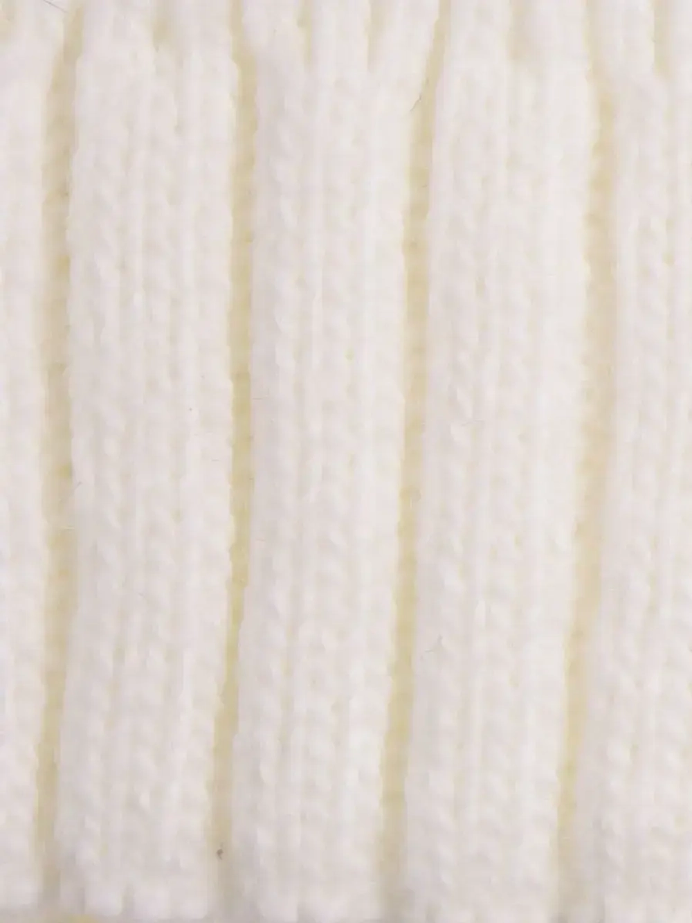 Шапка осенняя детская на завязках и снуд