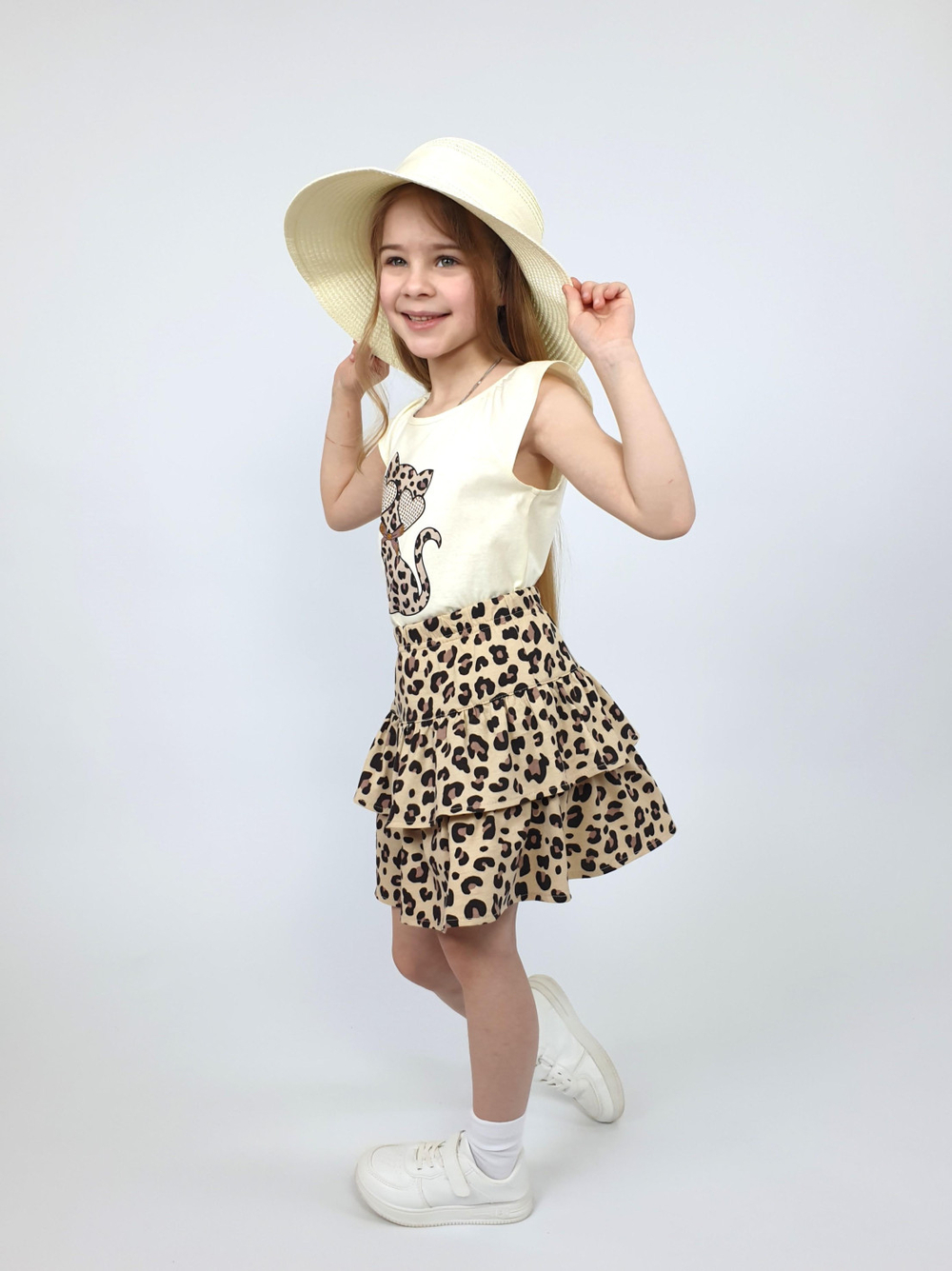 02-126-4 Комплект для девочки (футболка+ юбка)