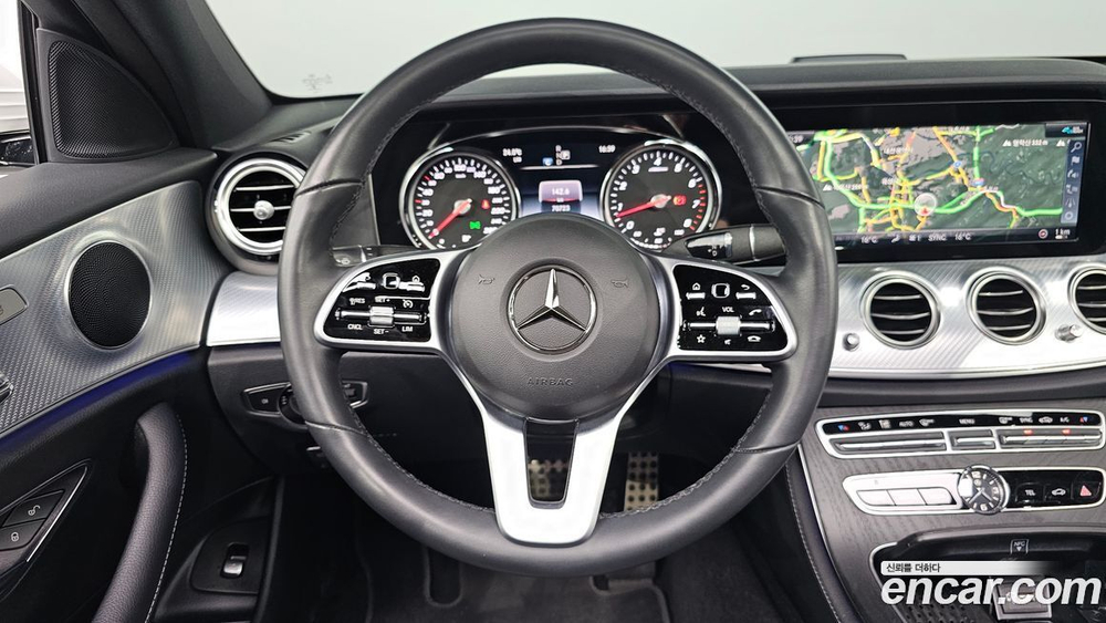 Mercedes-Benz E-Class W213 E250 Avangarde (09.2020)