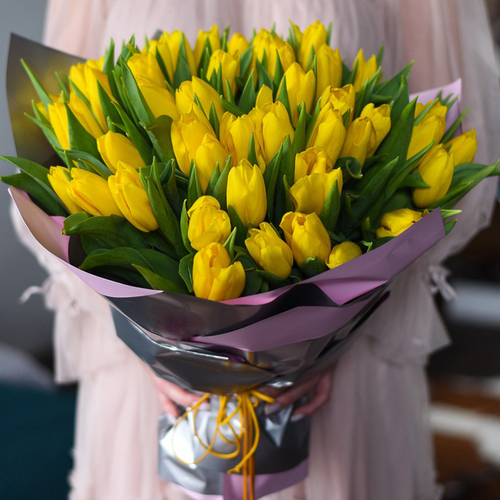 Купить Букет 51 желтый тюльпан