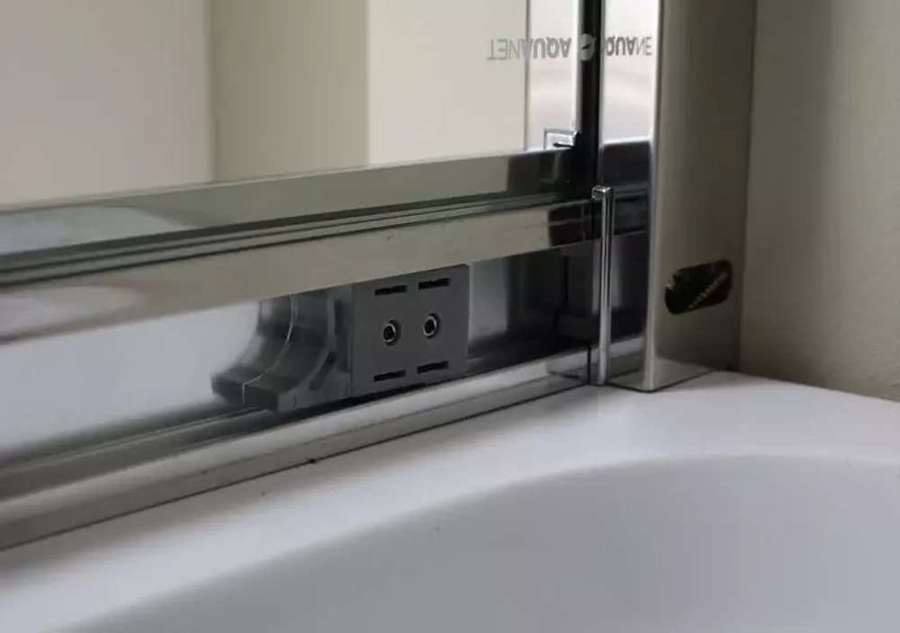 Душевой уголок Aquanet Delta NPE2142 100x100, R550, прозрачное стекло