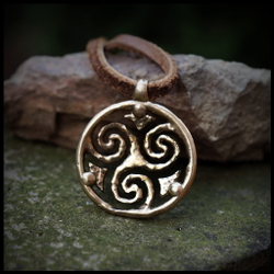 кулон , авторская работа , трискель , авторский кулон , древний символ