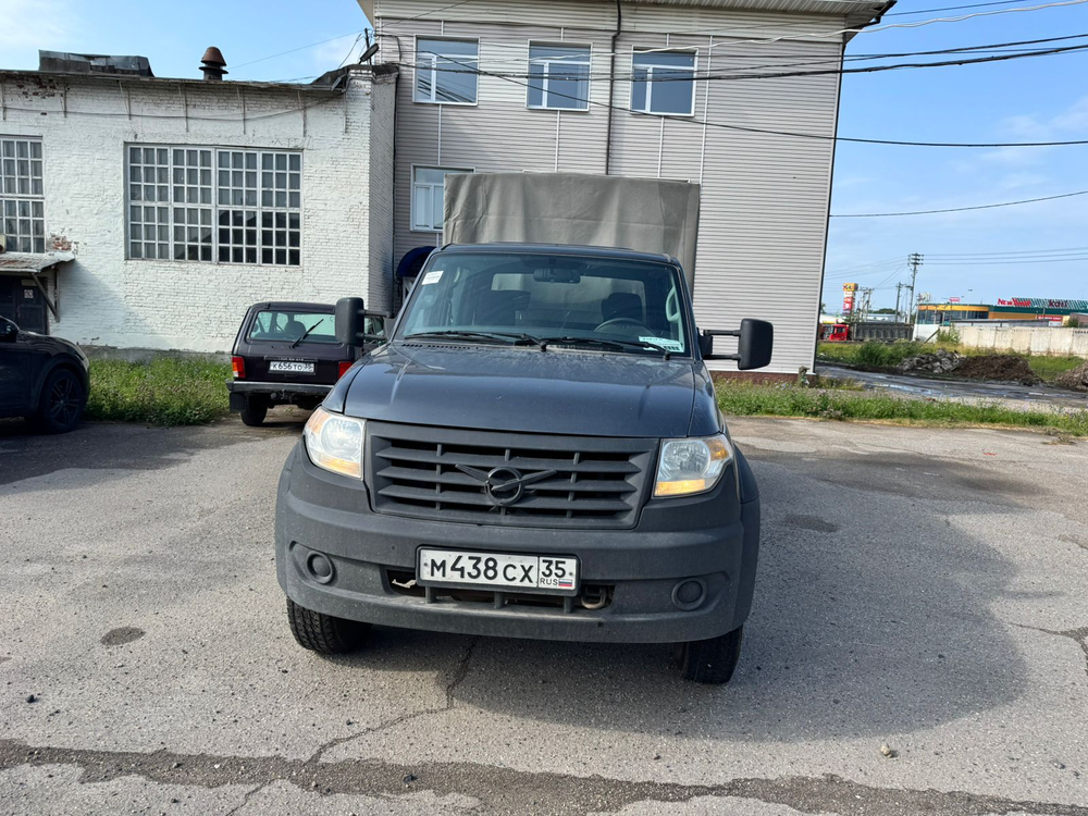 UAZ Profi 236324 (Борт/Тент, Бензиновый, 2,7 л, 150 л.с.)