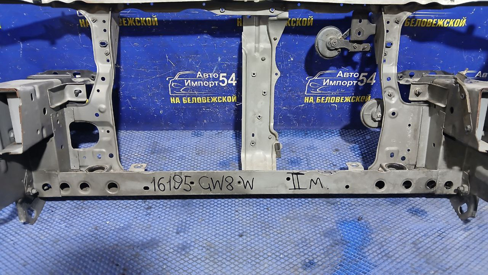 Рамка радиатора / телевизор MAZDA CAPELLA 1999-2002