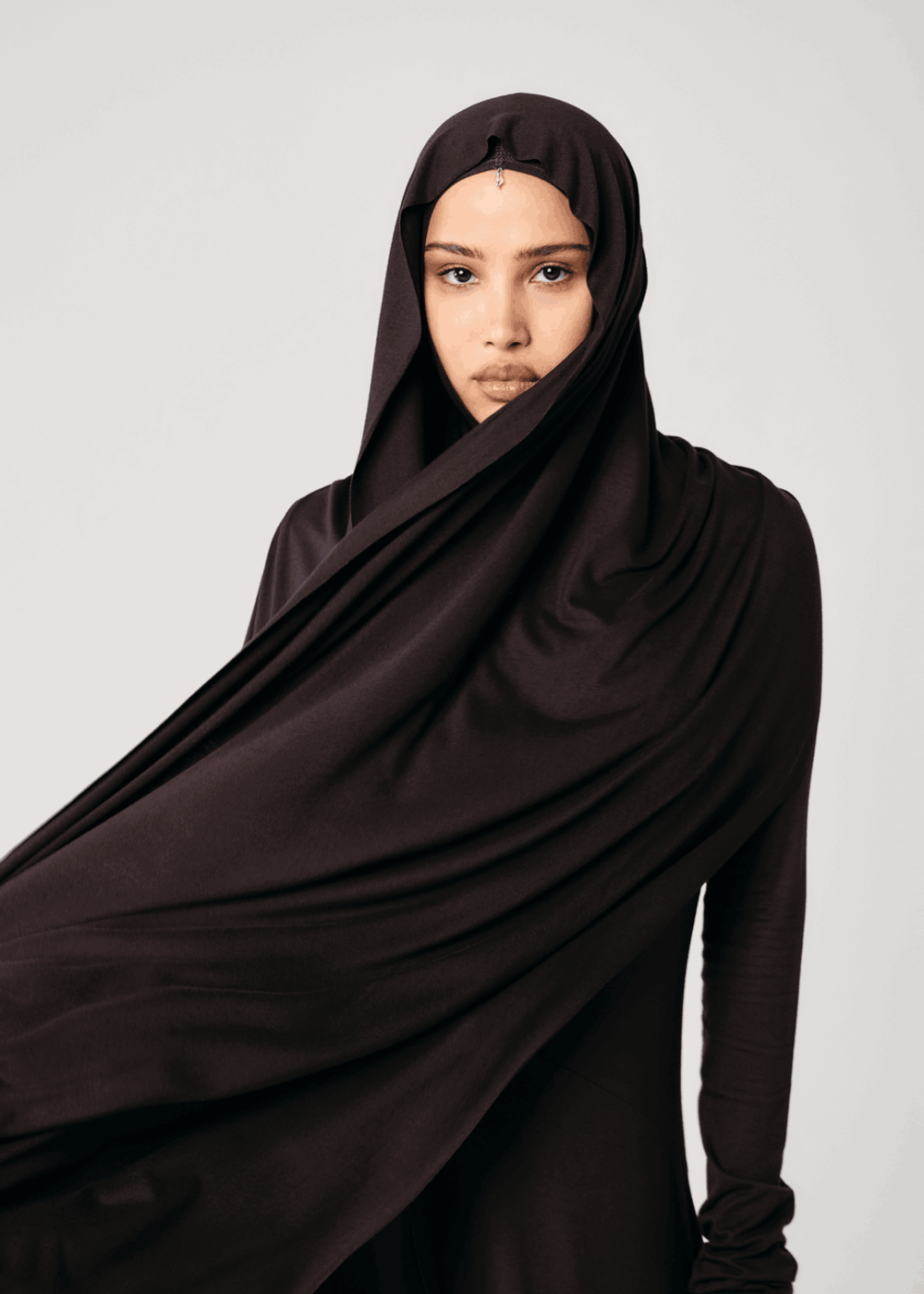 Балаклава с бусиной коричневая