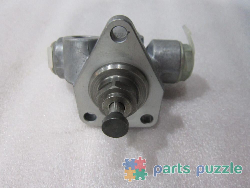 Насос топливоподкачивающий, оригинал / EXCH LIFT PUMP АРТ: 5010870R92