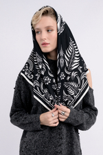 Платок «Тигр Еврейской автономной области. Черный»