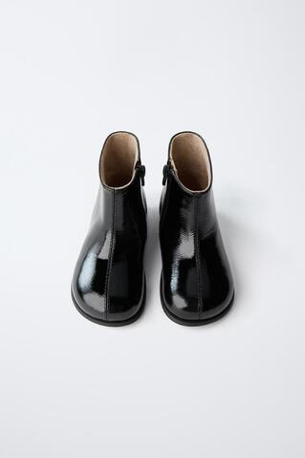 ZARA СТЕГАНЫЕ КОЖАНЫЕ БОТИНКИ, ЧЕРНЫЙ