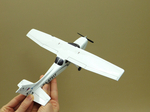 Модель самолета Cessna 172S (М1:32)