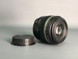 Canon EF-S 60mm 2.8 Macro USM Canon EF-S