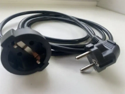 Удлинитель сетевой 2м с заземлением с одной розеткой IP22 16А ПВС ГОСТ 3х1,5 удлинитель бытовой, черный