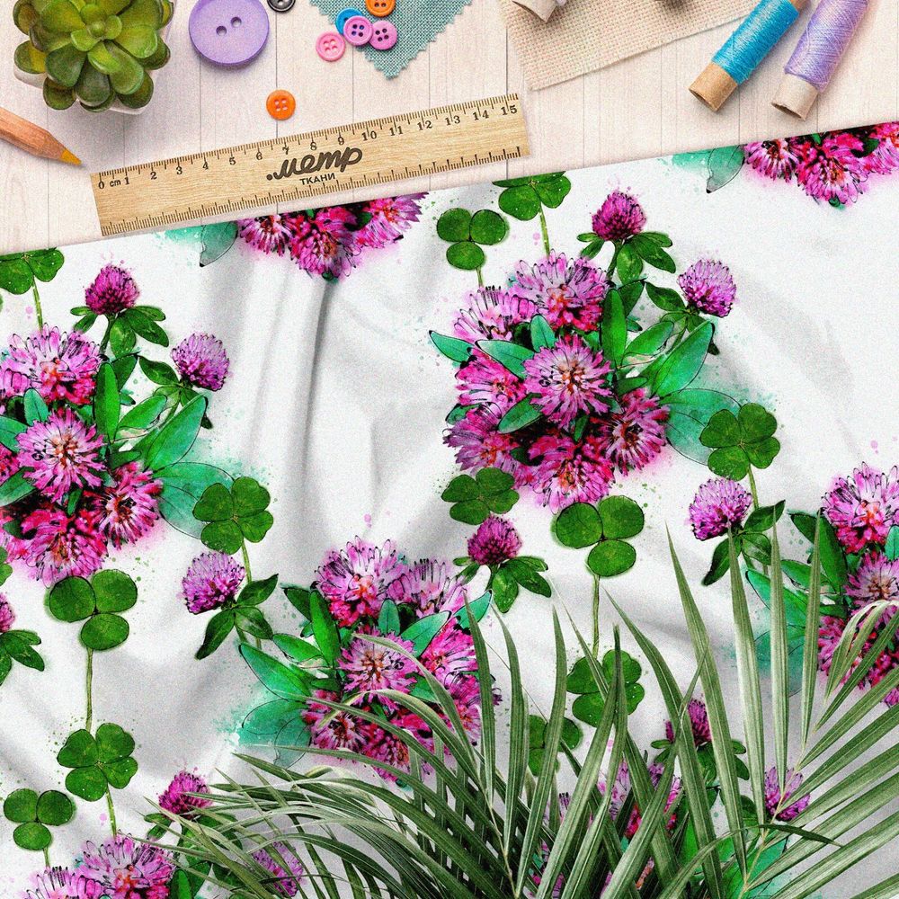 Ткань лен клевер на белом