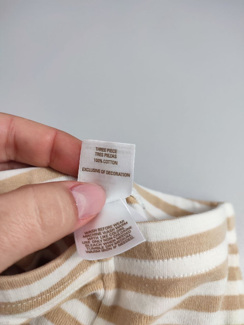 Ползунки Carter's полосатые на 1/3 месяца