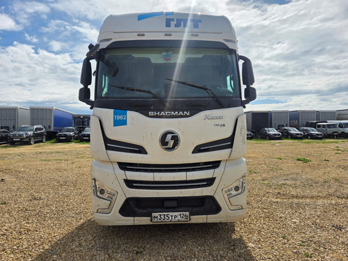 Shacman (Shaanxi) SX* 4x2 Седельный тягач SX4188YY381 (Дизельный, 12,5 л, 473 л.с., АТ)