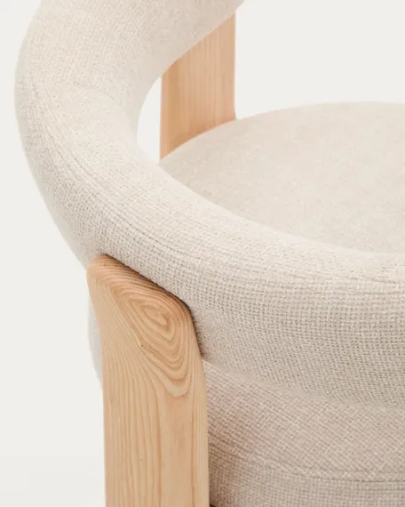 Стул Granite на 3 ножках из бежевого шенилла и массива ясеня в натуральной отделке