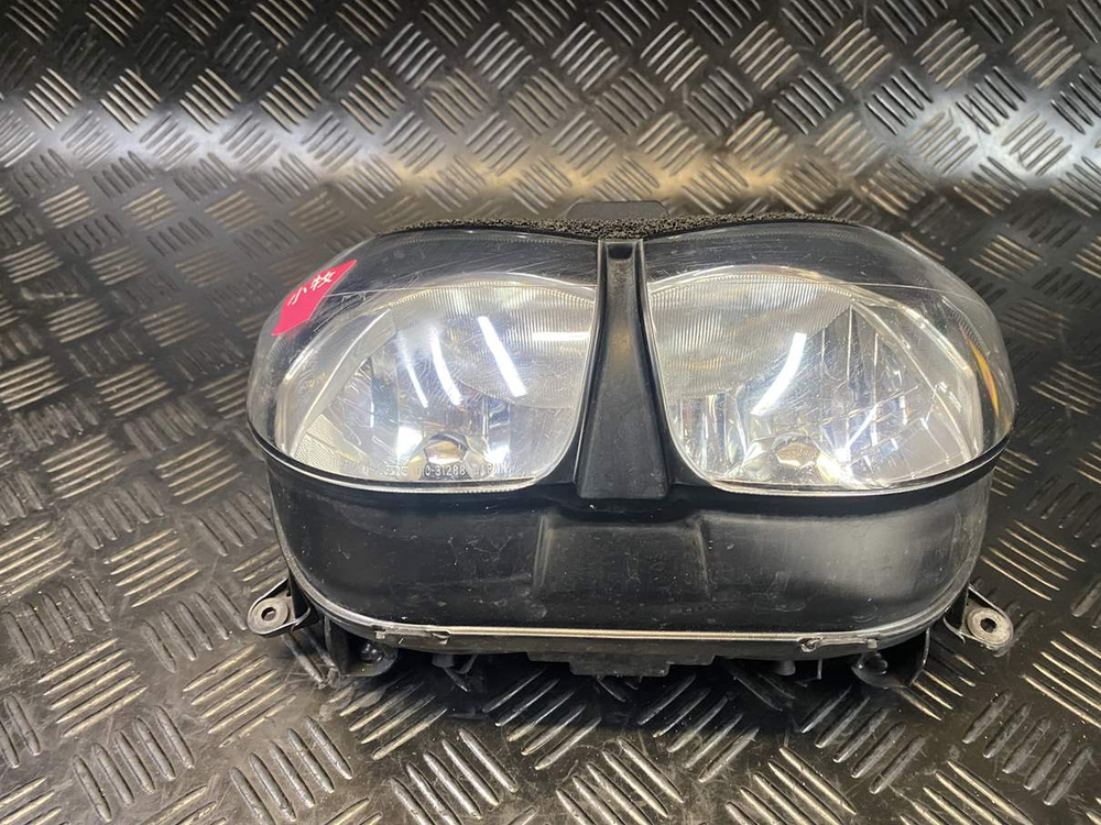 Фара Yamaha TDM900 RN08 2002