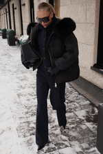 Пуховик комбинированный с мехом на капюшоне