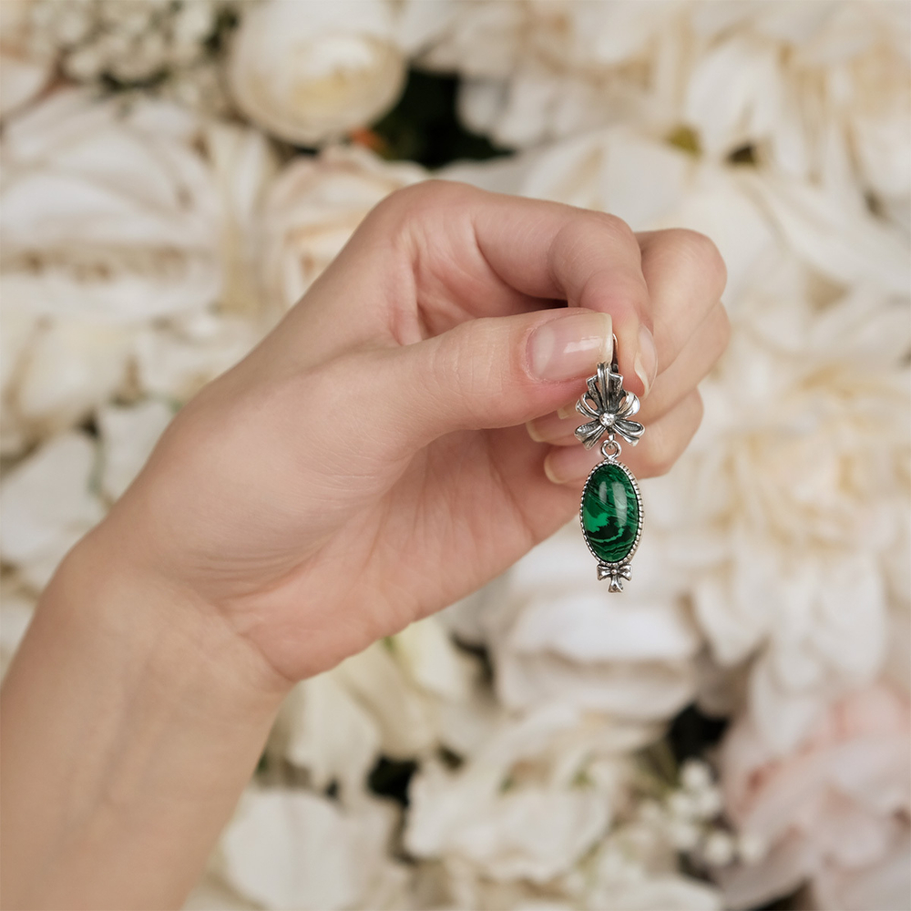 "Виньетка" серьги  из коллекции "Самоцветы" от Jenavi с английским замком