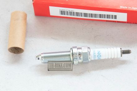 31908-KTW-901. PLUG, SPARK (LMAR8A-9) (NGK). Spark Plug Honda Forza250-300, SH300
