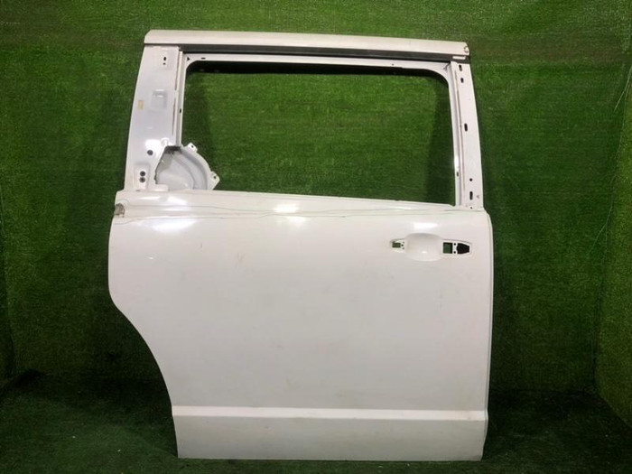 Дверь задняя правая Chrysler Voyager 5 (2007-2016)