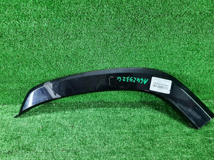 Накладка двери задняя левая Land Cruiser 300 21-нв