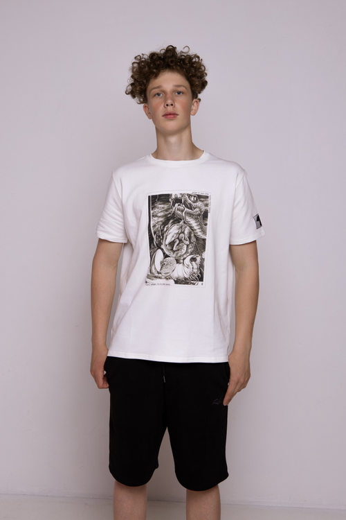 Футболка цвета экрю классическая с принтом «The Birth of the world»