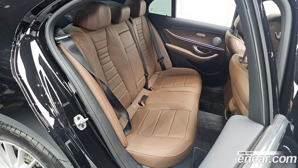 Mercedes-Benz E-Class W213 E250 Exclusive (11.2020)