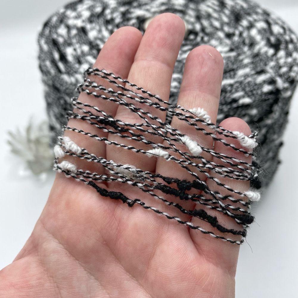 Lagopolane 26% меринос 13% полиамид 61% полиакрил