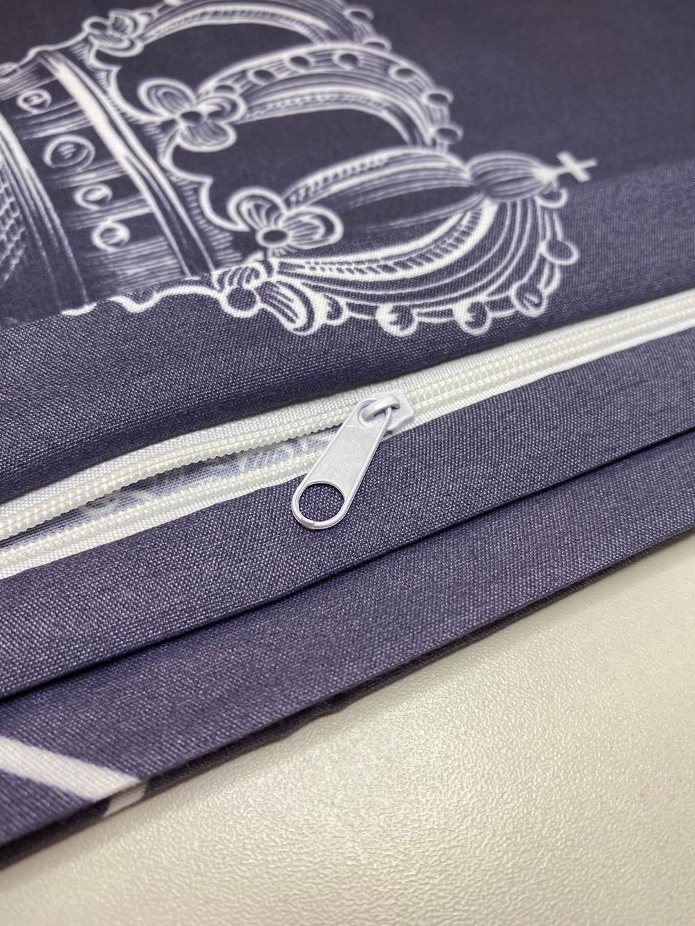 Наволочка комплект 2шт полисатин Simple House "Corona" 70x70 см