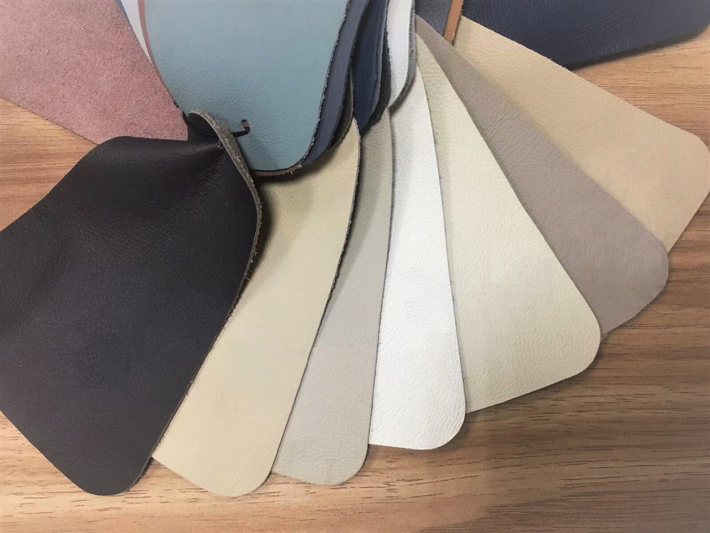 Кресло Eames Lounge с оттоманкой