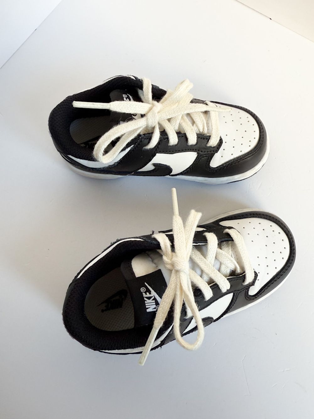 Кроссовки Nike, 25