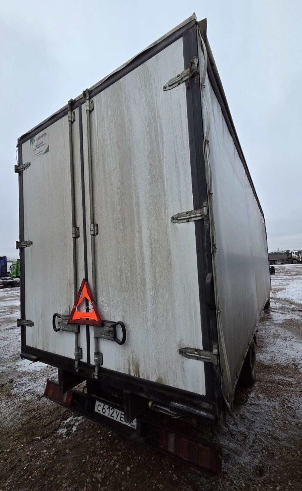GAZ GAZELLE BUSINESS Бортовой (Евроборт) 2790-0000010-11 (Евроборт, Бензин/Газ, 2,9 л, 100 л.с. МТ)