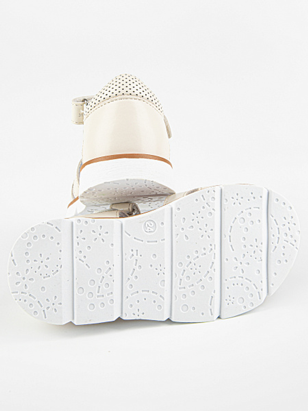 Сандалии летние