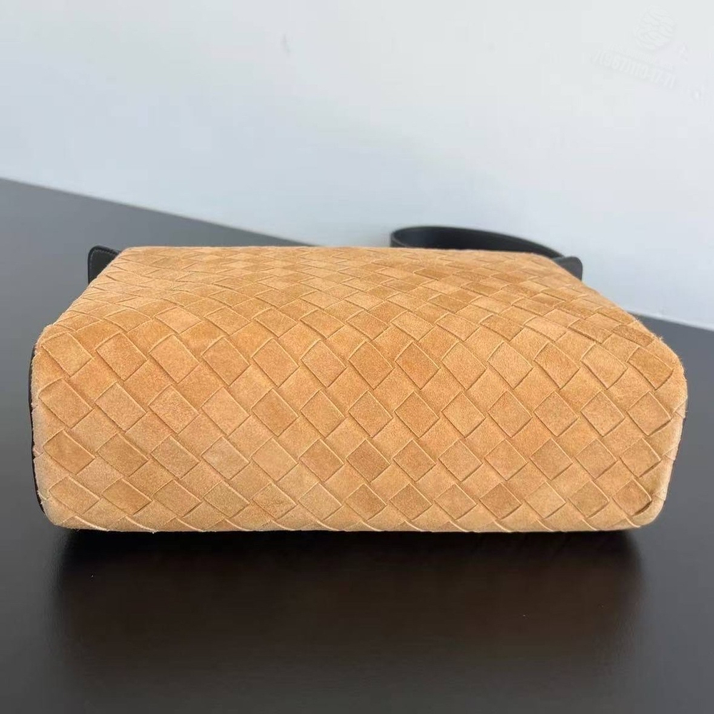 Сумка через плечо Bottega Veneta