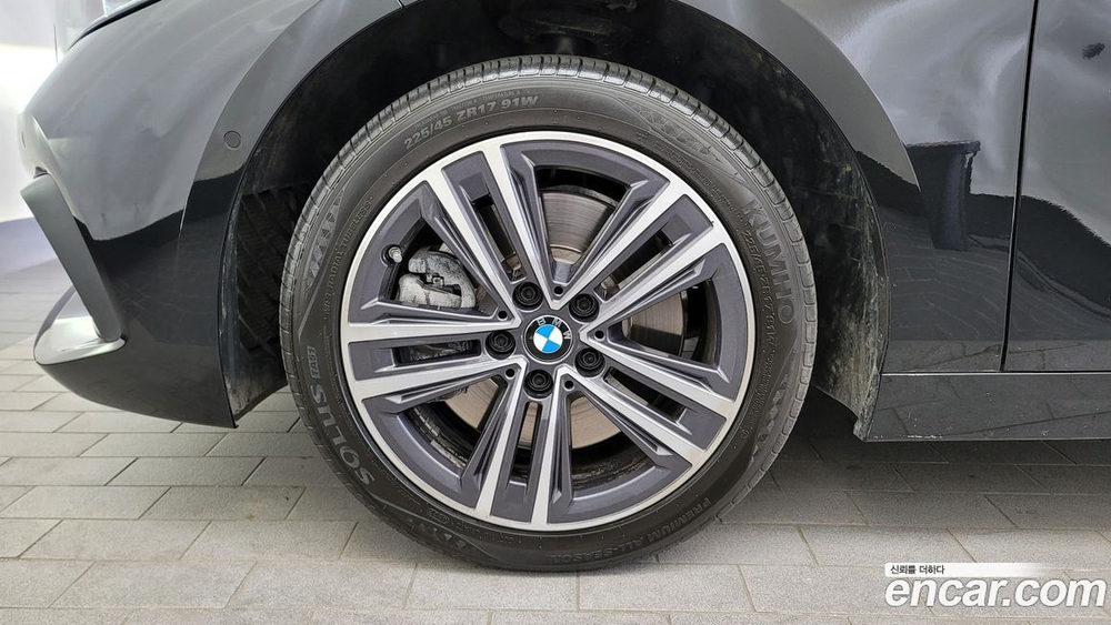 BMW 1 Series (F40) 120i Advantage (07.2021)