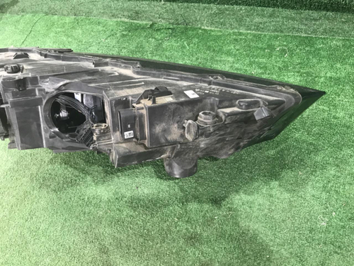 Фара левая Audi Q7 2 (2015-2019) LED