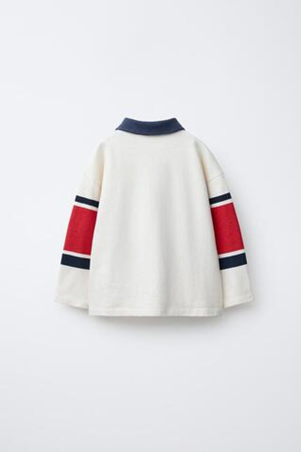 ZARA ПОЛО В ПОЛОСКУ С ЭТИКЕТКОЙ, ЭКРЮ/КРАСНЫЙ