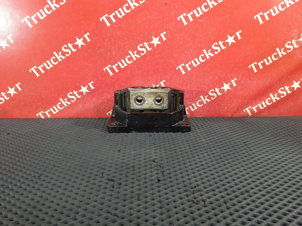 Подушка двигателя задняя 2023г.