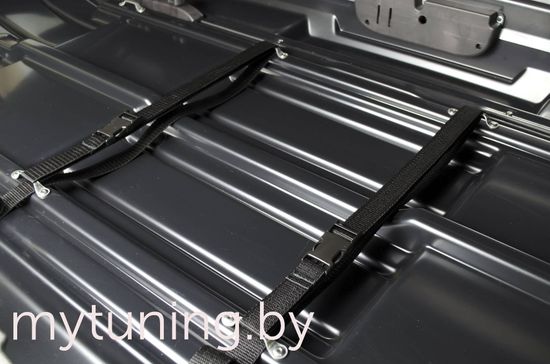 Автобокс Broomer Venture L (430 л.) АБС/ПММА (чёрный глянец)