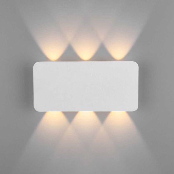 Настенный светодиодный светильник Elektrostandard 40138/1 LED белый a055776